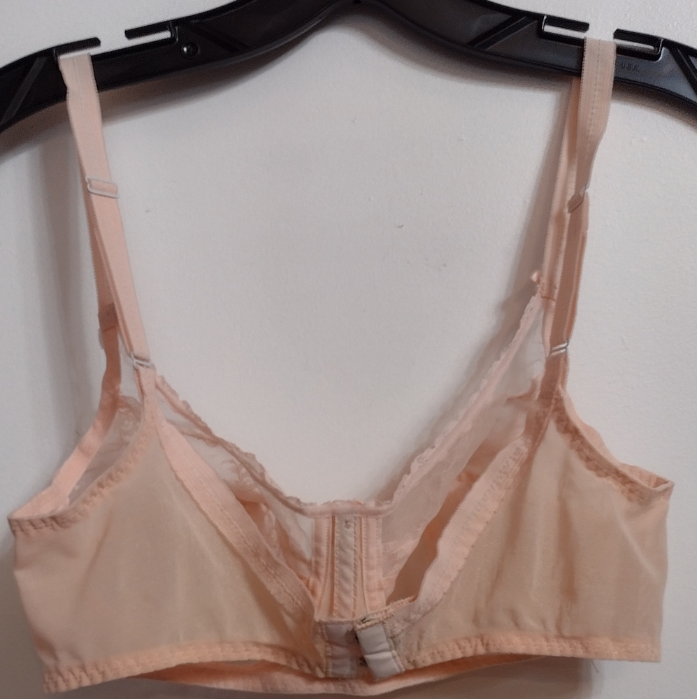 Vintage 1940s French Scandale Brayette Peach Lace Bullet Bra 34B Cup - Picture 8 of 11